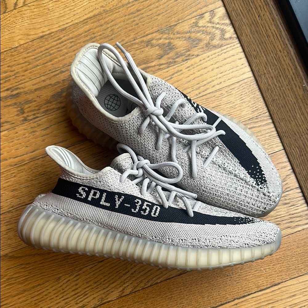 Adidas Yeezy Boost 350 V2 - Gray and Black